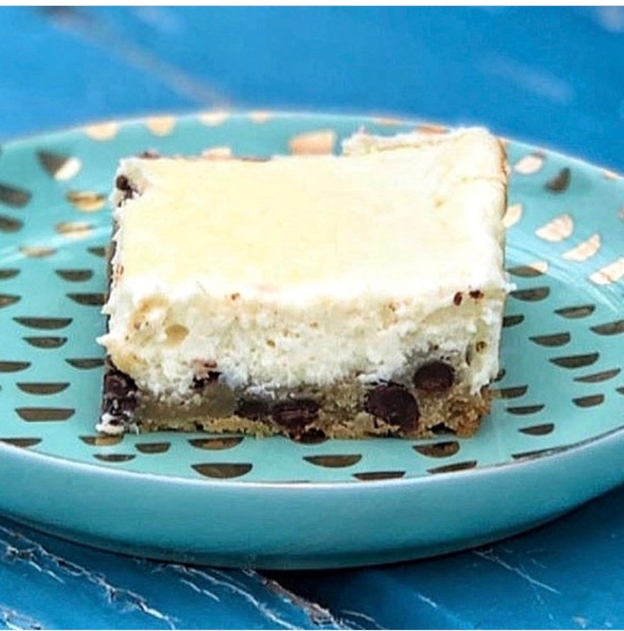 Keto Chocolate Chip Cookie Cheesecake - Keto Candy Girl