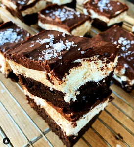 KETO CHEESECAKE SALTED BROWNIES