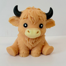 Highland Cow Squishy Toy (Pudgiez)